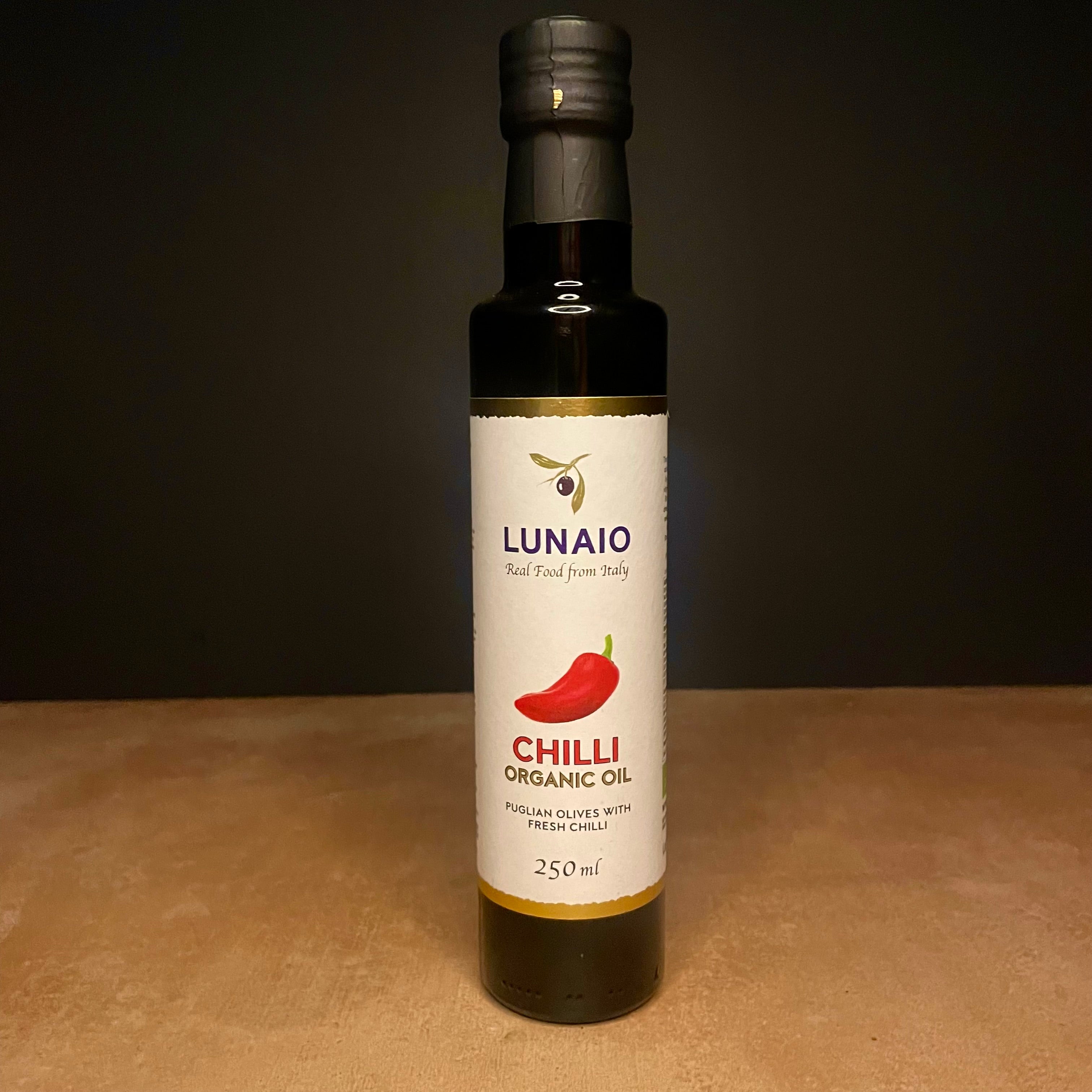 Lunaio Organic Chilli Oil.250ml Olives&Oils(O&O)